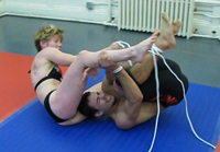 VeVe Lane vs Diablo: Bondage Wrestling