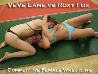 VeVe Lane vs Roxy Fox